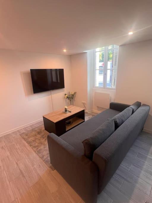 T2 Neuf Et Moderne Climatiser Avec Netflix Amazon Marseilles Exterior foto